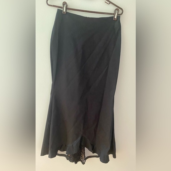 Vintage Two piece top and skirt. - Picture 2 of 7